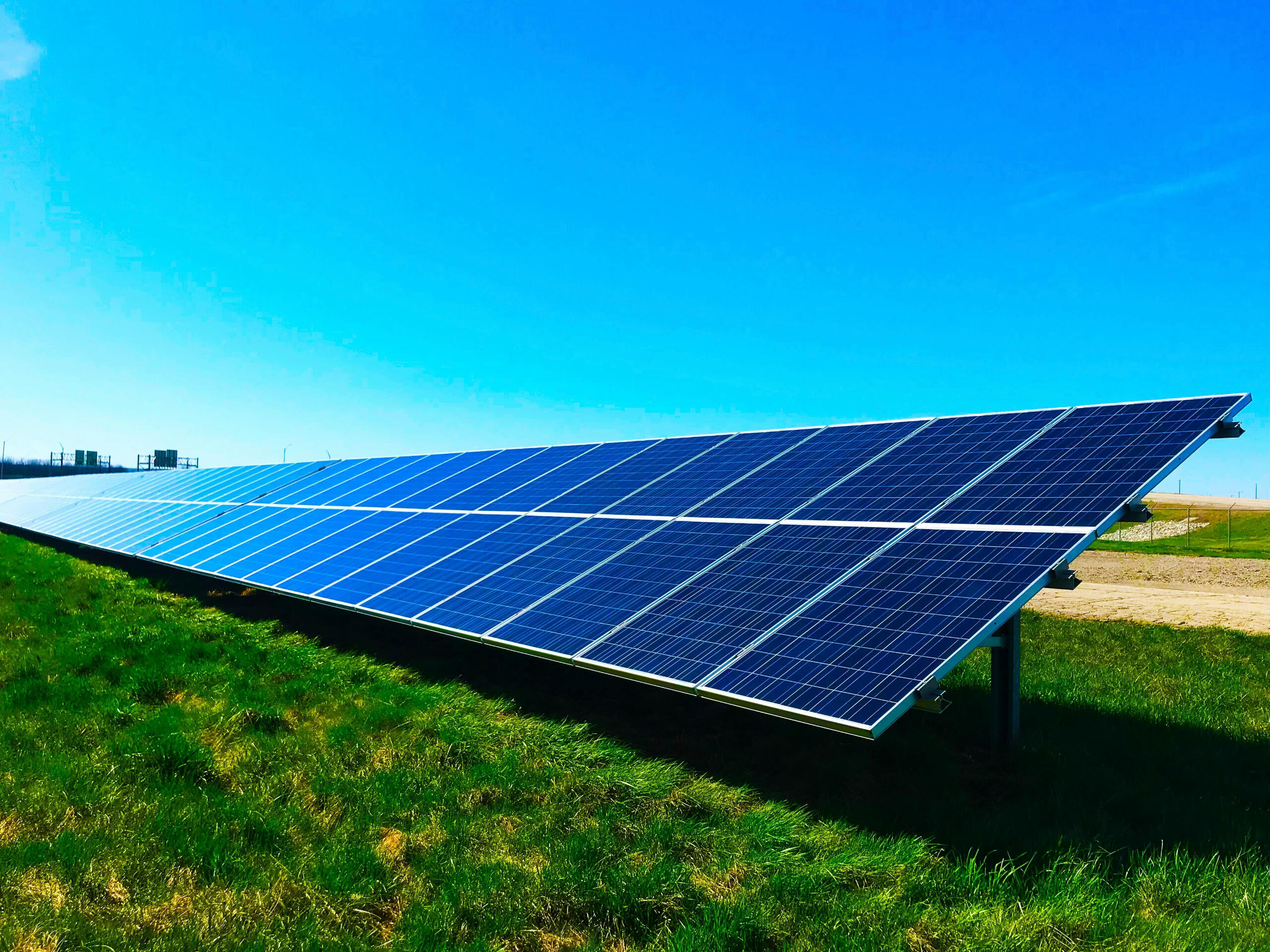 Ground Mount Solar Ground mount solar - Fixed tilt